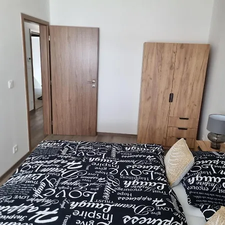 Apartmán černá Růže- 5 *
