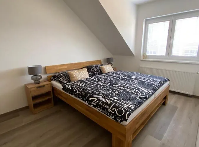 Apartament Cerna Ruze- 5 Pilzno